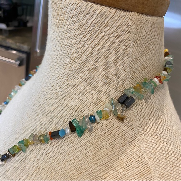 Multicolor Stone Magnetic Necklace - Picture 11 of 12